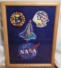 FRAMED LOT COLLECTION CLOTH NASA INSIGNIA APOLLO 1 SPACE SHUTTLE MISSION PATCH