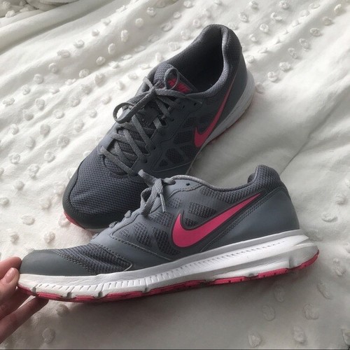 nike downshifter size 6