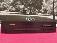 PARASOUND T/DQ-1600 BROADCAST QUALITY FM-AM TUNER
