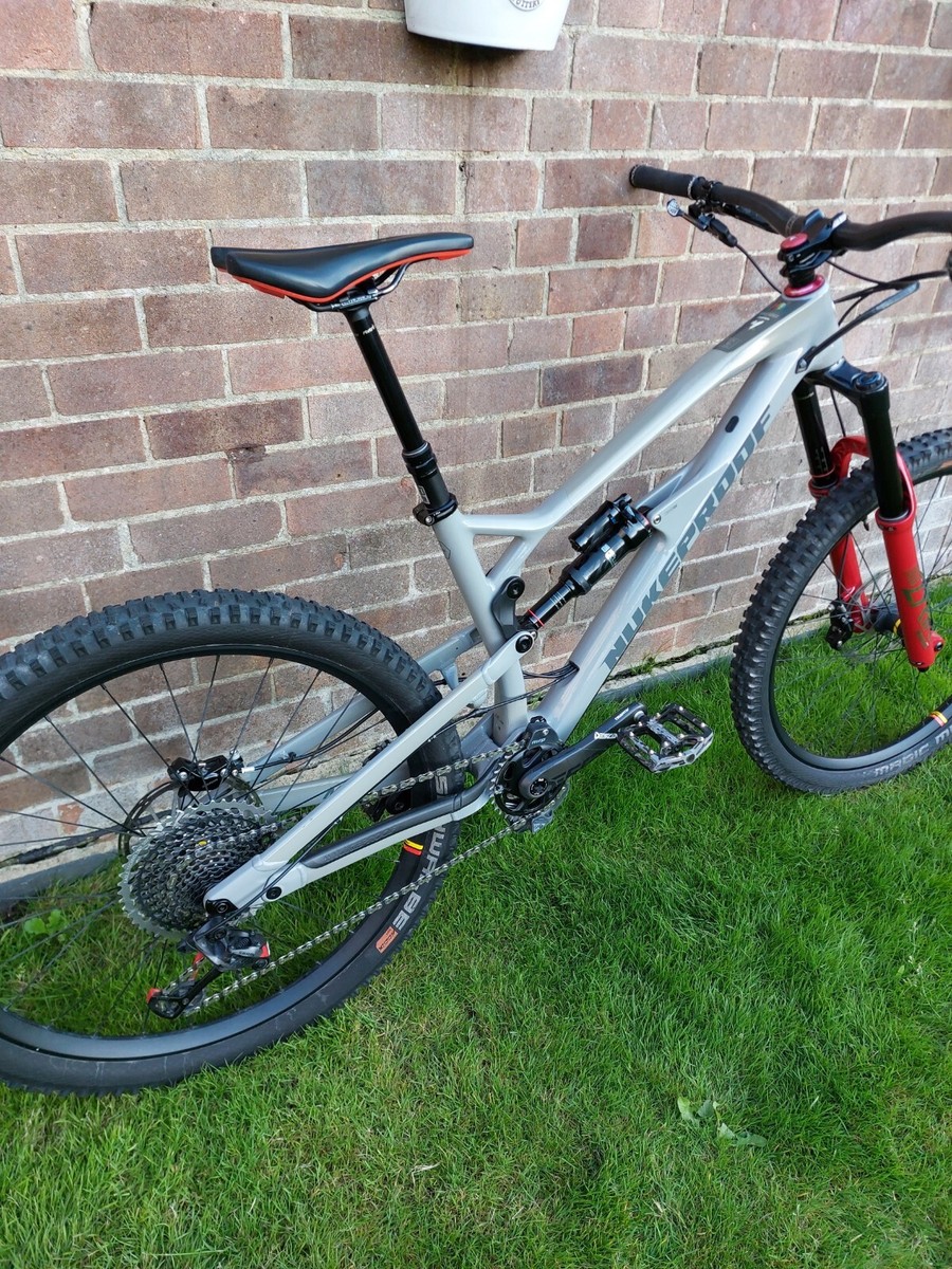Nuke proof Mega RS 275 2020 (With Rock Shox, SRAM, Mavic) Enduro