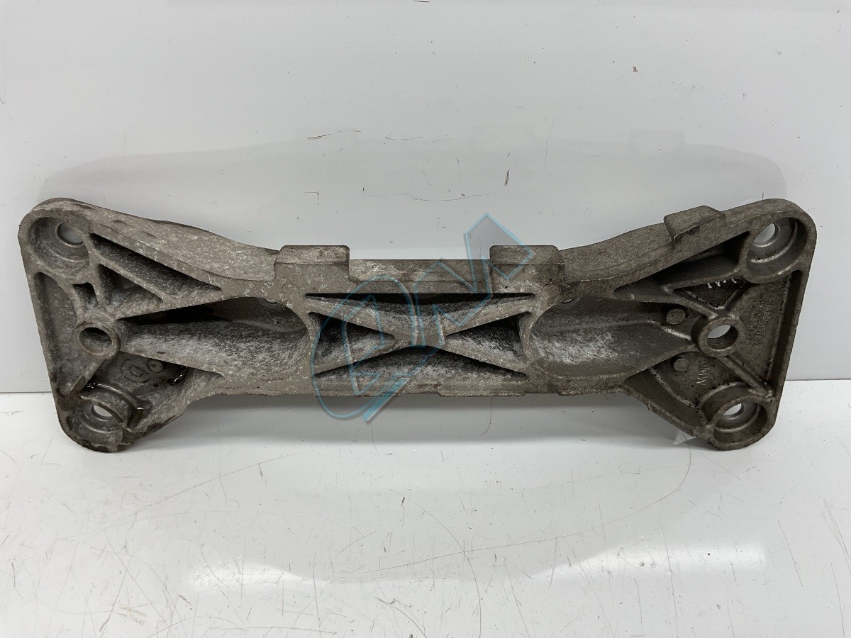 BMW 1 2 3 Series F20 F22 F30 125d 225d 325d Gearbox Mounting Bracket  6859417