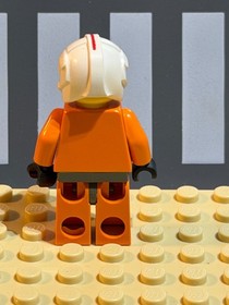 Lego 7140 7130 4482 4483 Star Wars Luke Skywalker X-Wing Pilot Minifigure MINT