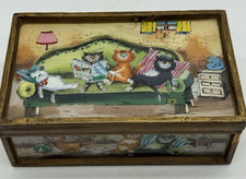 Vintage Wood Hand Painted Anthropomorphic Kitty Cats Trinket Jewelry Box