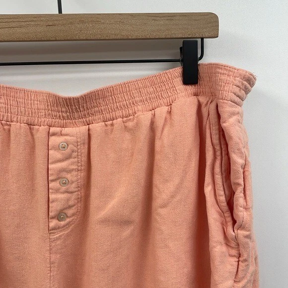 Abercrombie & Fitch Woven High Rise Elastic Waist Pajama Shorts Lounge Pink XL - Image 2 of 4