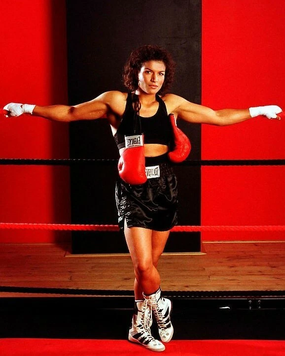 LUCIA RIJKER BOXING PHOTO PICTURE IN RING | eBay