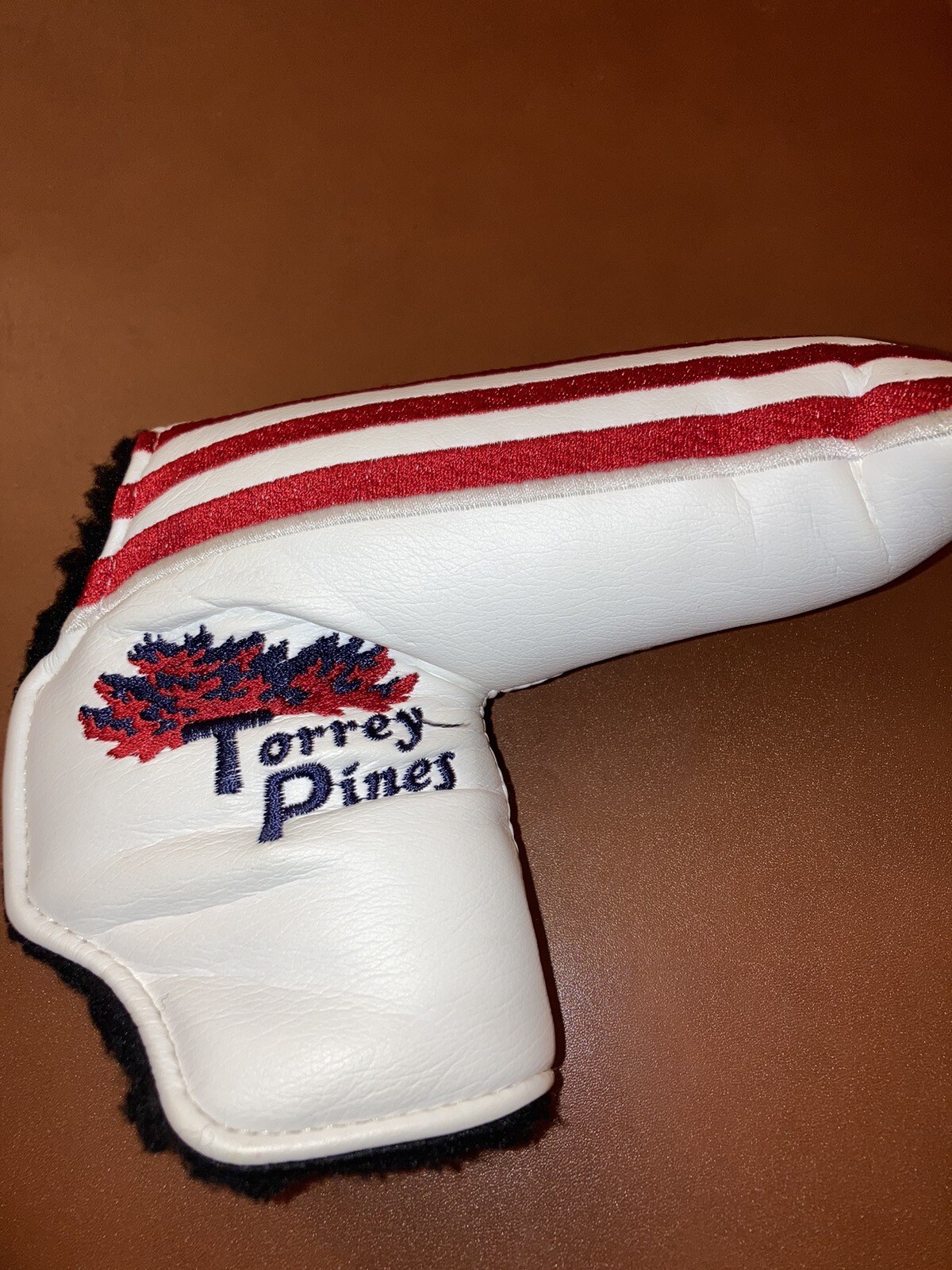 Leather Torrey Pines Golf Course USA Flag Putter Head Cover White