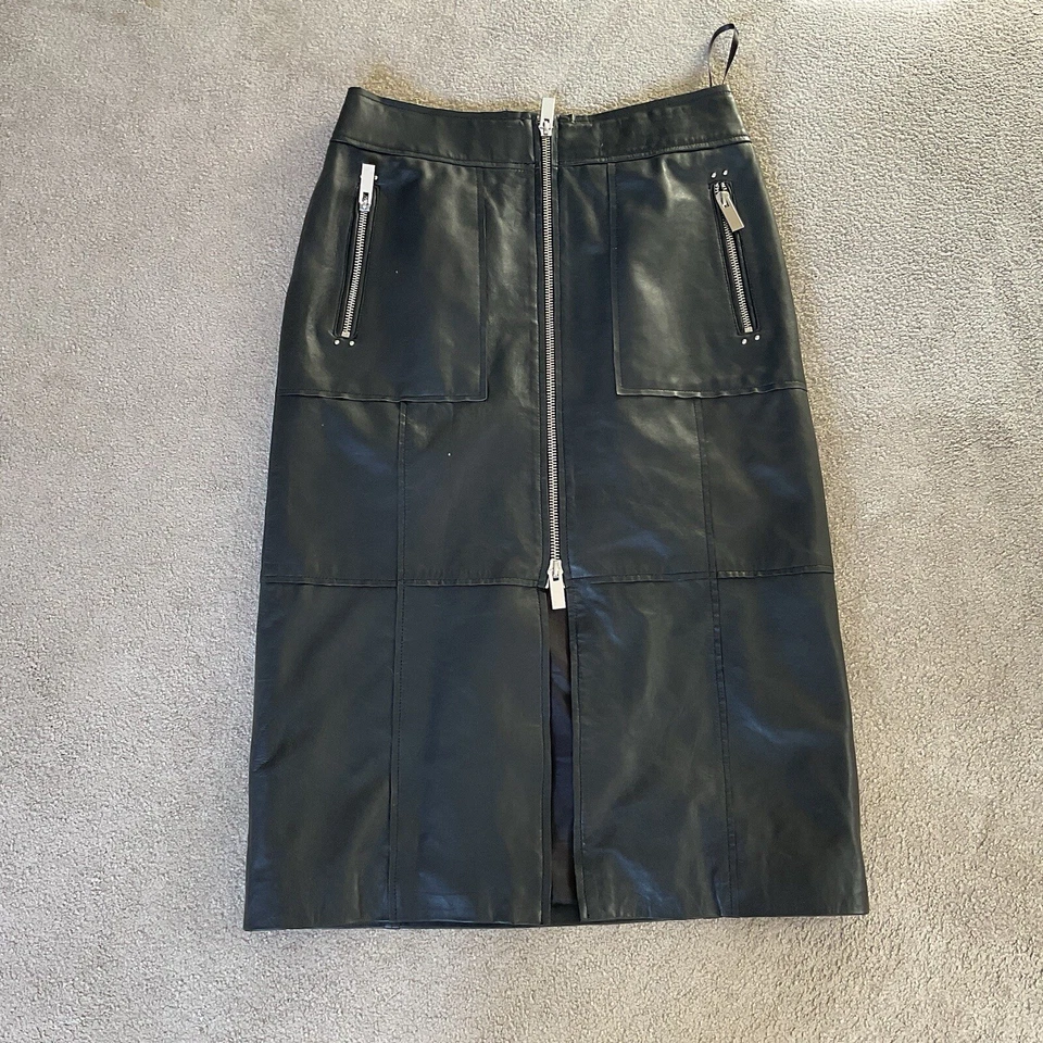 Falda River Island Studio Negra Cuero Genuino Panelada - Talla 14 NUEVA Precio de venta sugerido por el fabricante 150 GBP Foto 2 de 4