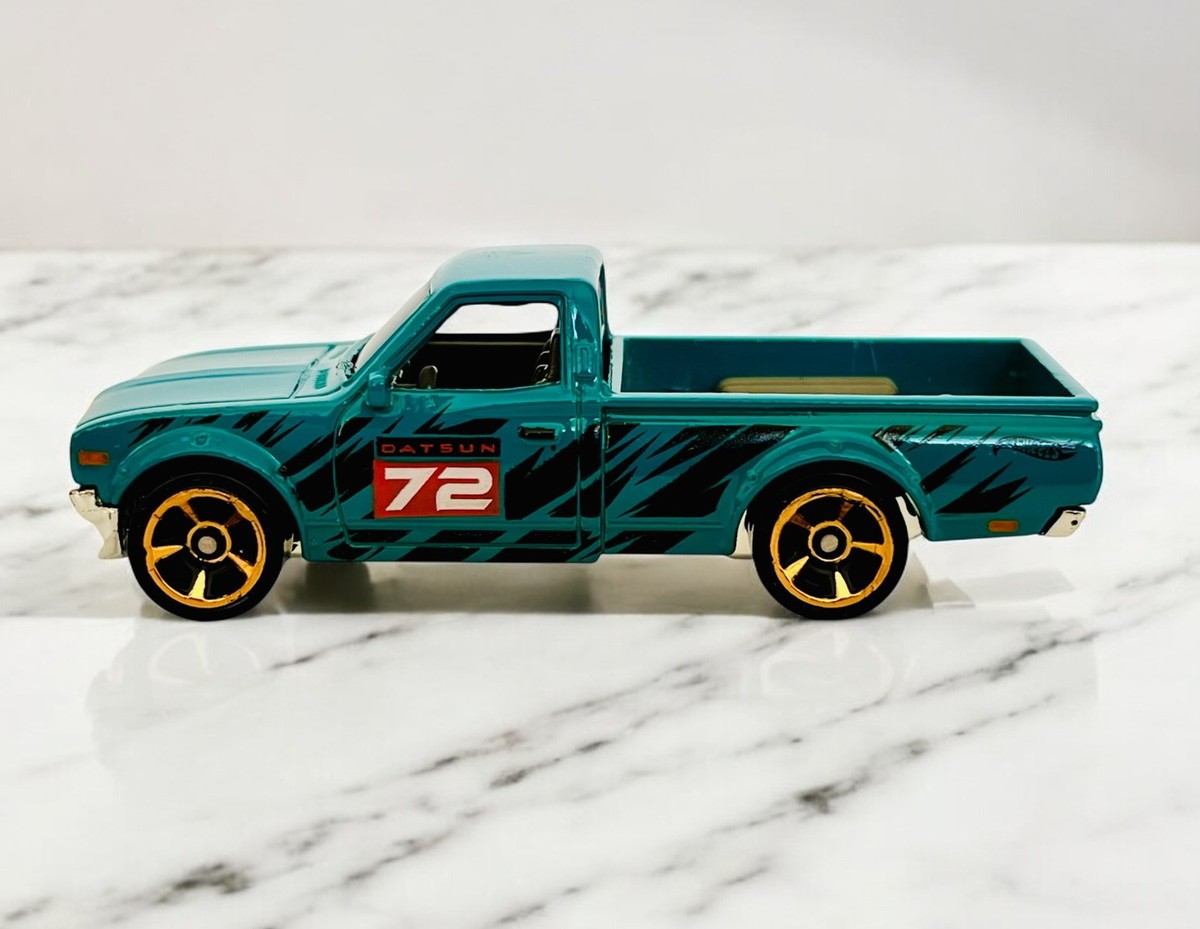 ホットウィール DATSUN 620 10台 LOOSE 2022 HOT WHEELS 1:64 BEIGE DATSUN 620 PICKUP WHEEL