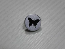 [UNUSED] Butterfly pattern soft shutter release white black FROM JAPAN