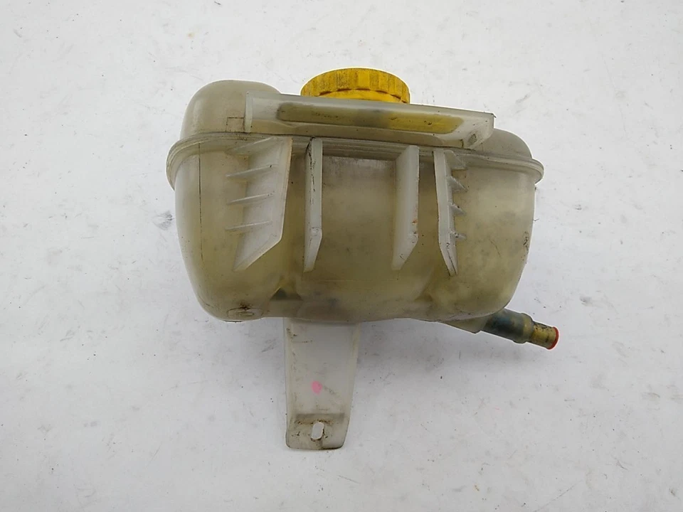 Tanque de almacenamiento de depósito de refrigerante radiador convertible Saab 93 9-3 OG compatible con 98-03 Foto 3 de 4