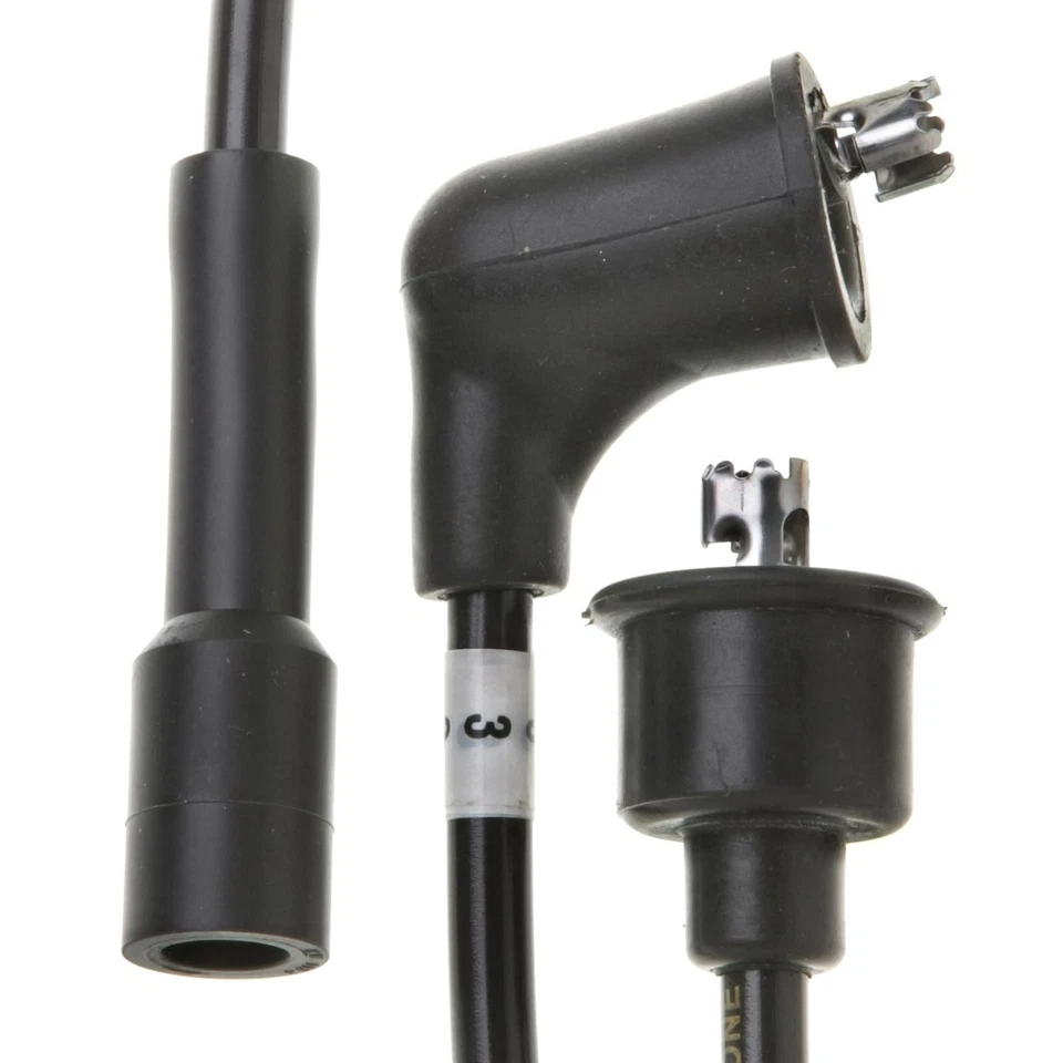 Juego de cables de bujía Standard Motor Products 55335 para modelos Nissan 68-80 seleccionados Foto 2 de 4