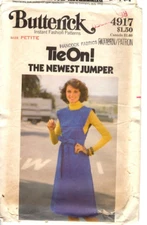 Vintage 1970s Butterick Sewing Pattern Women's TIE ON JUMPER 4917 Petite 6 UNCUT