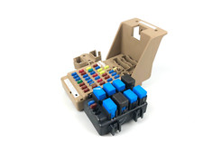 2004 -2009 Subaru Outback Erbe Innen Kabine Sicherung Relais Anschlussdose