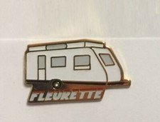 PIN'S LAPEL PIN PINS CAMPING CARAVAN CARAVAN BRAND HIGH END FOIL 
