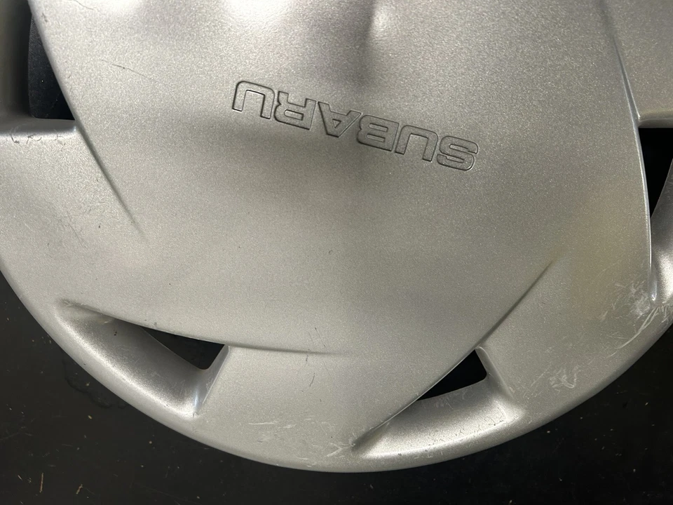 87 89 90 91 92 Subaru Loyale GL DL XT Tapacubos Llanta Tapacubos 13" 60506 Foto 3 de 4