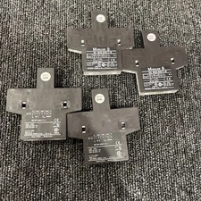 (4) EATON KLOCKNER MOELLER XTCEXSCC11 DIL M32 XHI11 S Auxiliary Contact Module