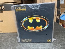 mezco one 12 batman 1989