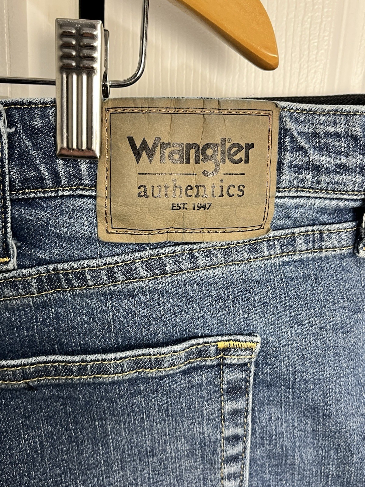 Wrangler Authentic Issue Mens Size 46 Denim Jean Shorts Blue NWT thumbnail 4