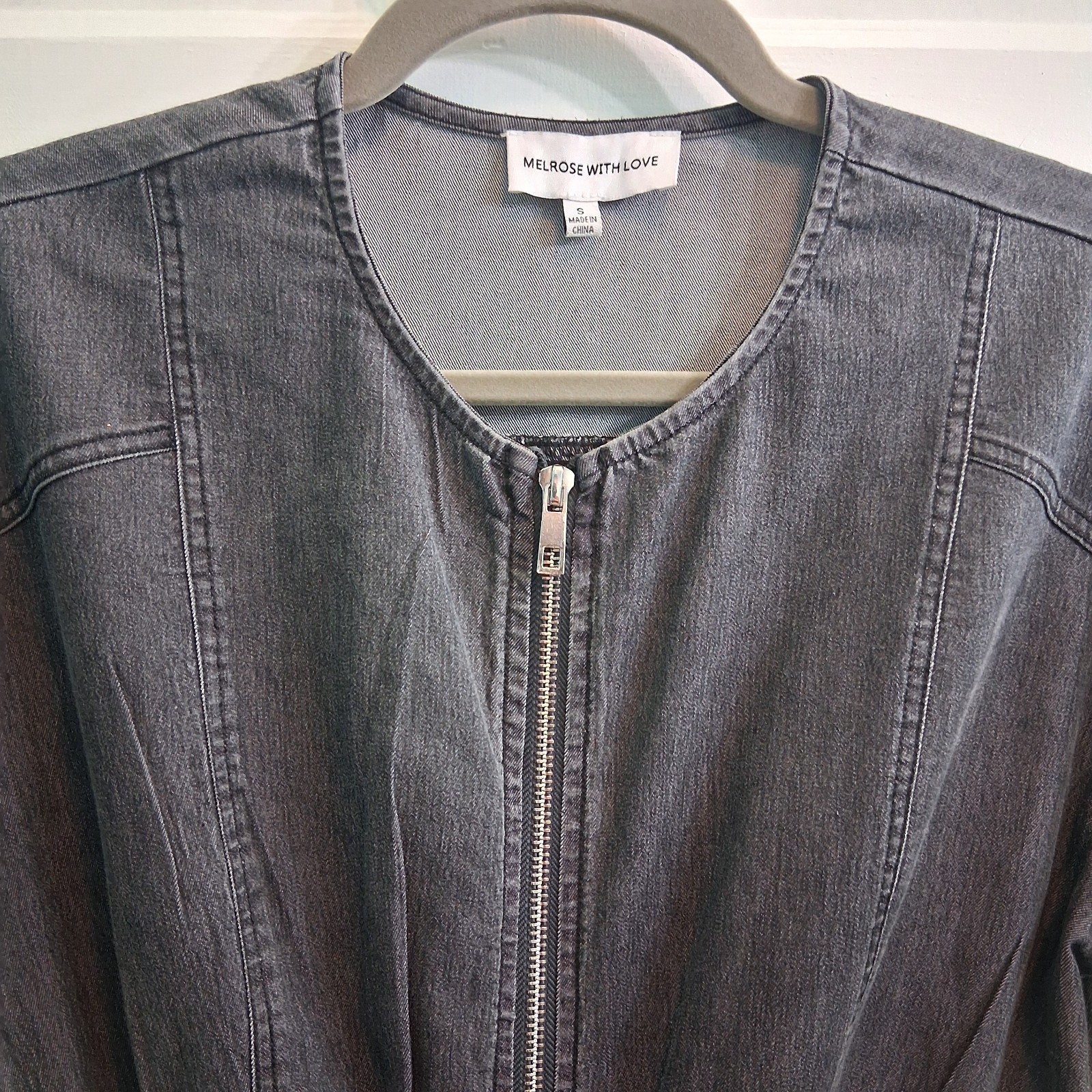 Melrose With Love Jumpsuit Denim Light Black Women's Size Small NEW 26" Inseam