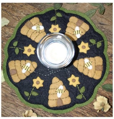 Bareroots Little Stitches #164 BEESKEP CANDLE MAT Wool Appliqué Kit
