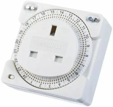 Timeguard Timeswitch 13 AMP 24 Hour Compact Plug-In Time Timer Socket TS800N