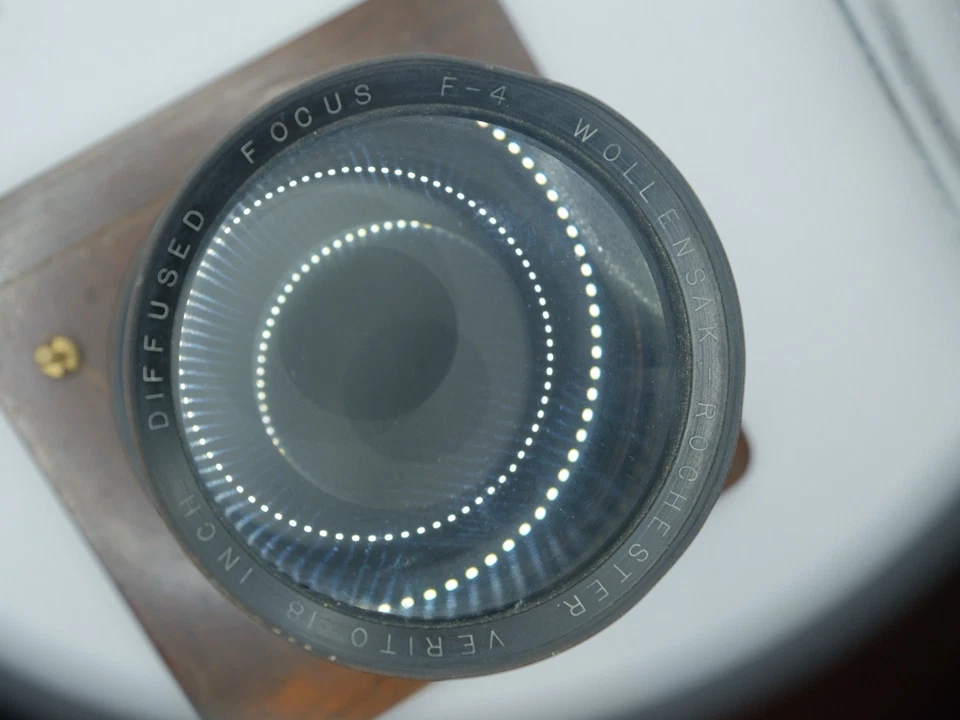 Wollensak Verito 18” f/4 Diffused Focus Lens – Classic Soft Focus Portrait Lens - Image 3 of 4