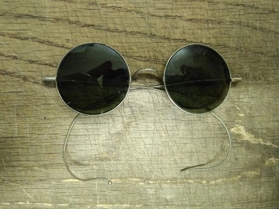 Vtg Willson Wire Rim Green Round Lens Safety Glasses Goggles Steam Punk Cosplay!
