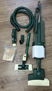 Vorwerk Staubsauger Kobold 121 refurbed Motor 1+ ET 340 mit großem Zubehör Paket