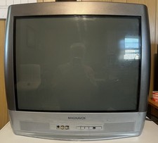 MAGNAVOX 20 CRT TV RETRO GAMING 20MT1331/17