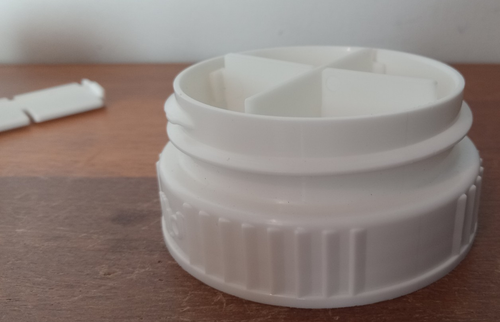 Tapa apilable de almacenamiento de píldoras Nalgene Pillit se adapta a botella de boca ancha de 32 oz NUEVA ABIERTA - Imagen 3 de 8