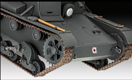 Kit Modelo Revell Escala 1:35 T-26 Ruso Soviético World of Tanks Military 03505 - Imagen 3 de 5