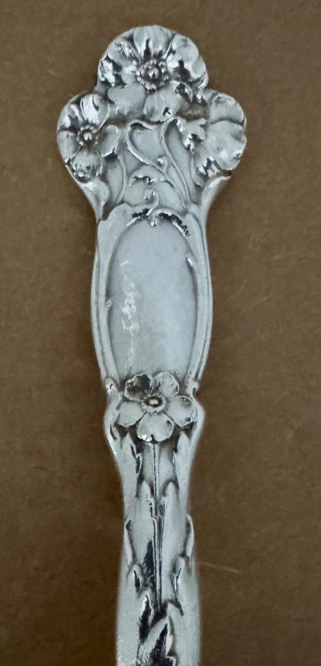 PRECIOSA CUCHARA DE BAYAS GORHAM ART NOUVEAU ARENA FUNDIDA H 86 ESTERLINA 9” Foto 2 de 4