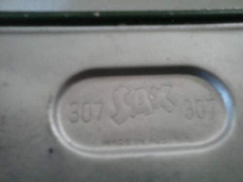 SAX #307 Two Hole Punch Made in Austria Green Metal Vintage Office - Picture 4 of 6