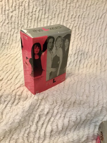 The L Word - The Complete First, Second, & Third Seasons - Picture 4 of 11
