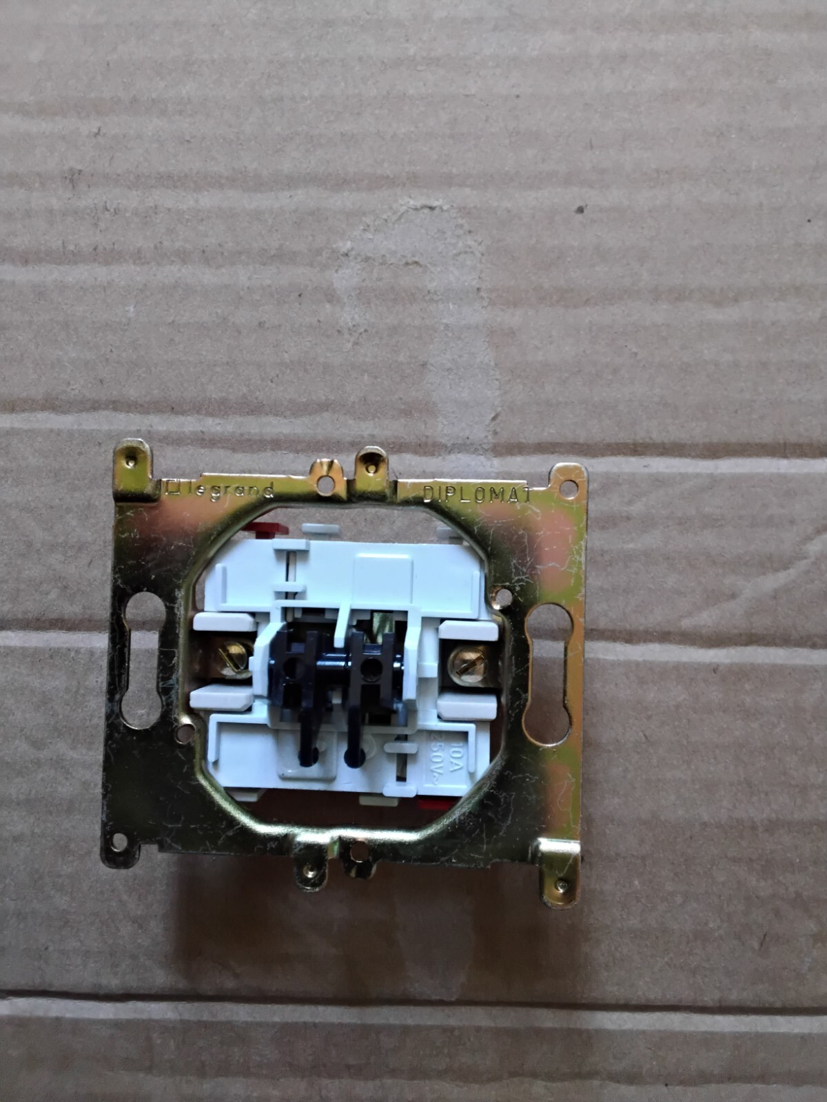 Picture 1 of 2