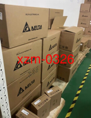 DOP110CS 1PCCS NEW  DELTA DOP-110CS HMI Touch Screen Panel   Fast delivery#M