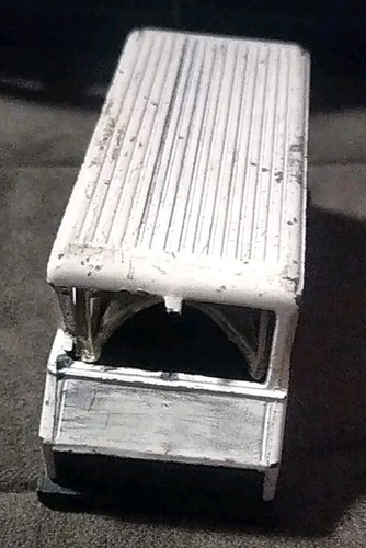 Hot Wheels Vintage Scene Machines Marvel The Incredible Hulk White w/ Blackwalls - Picture 3 of 5