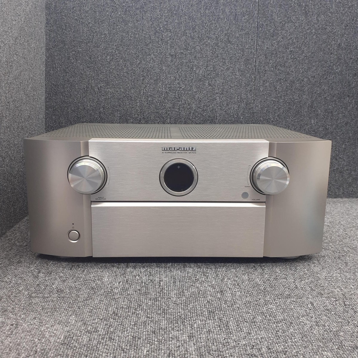 Marantz AVサラウンドレシーバー SR7010 Marantz SR7010 9.2-channel home theatre receiver with Wi-Fi