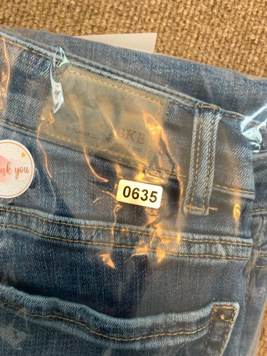 Pantalones de mezclilla BKE con hebilla para mujer 25 Stella calce ajustado tiro medio dobladillo mordedura de tiburón - Imagen 9 de 9
