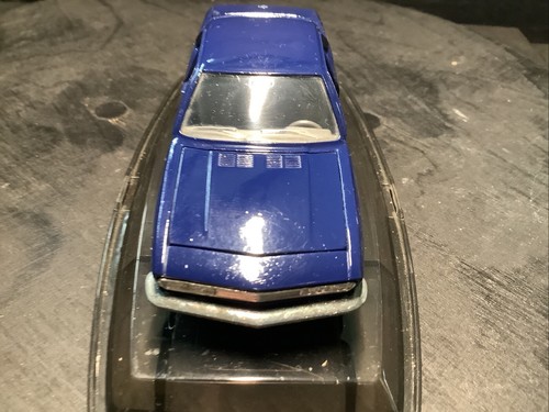Pilen 1:43 Opel Manta dunkelblau in Pilen Vitrine KB - Bild 8 von 8
