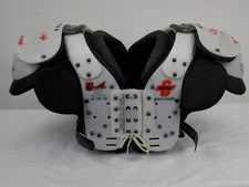 Gear Pro tec GAMER 2000 Football Shoulder Pads SMALL S Multi Position QB WR DB