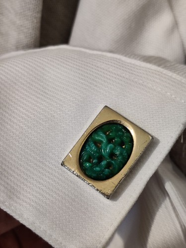 Vintage Faux Jade Cufflinks Yellow Gold Plated Retro Bohemian Unisex Fabulous - Picture 2 of 9