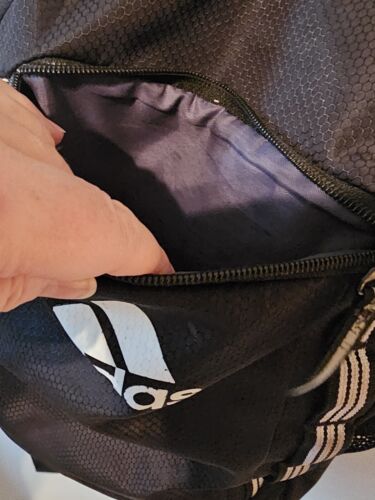 Mochila Adidas Excel 6, Negra, Muelle de Carga, 4 Zonas de Cremallera, Limpia, Acolchada Ajusta - Imagen 5 de 16