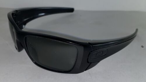 Okulary przeciwsłoneczne Oakley FUEL CELL czarne - szare soczewki 9096-01 - Zdjęcie 1 z 9