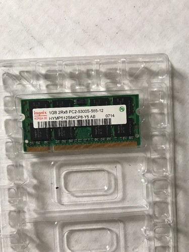 Hynix 1GB 2Rx8 Memory  ram PC2-5300S-555-12  - Picture 1 of 4