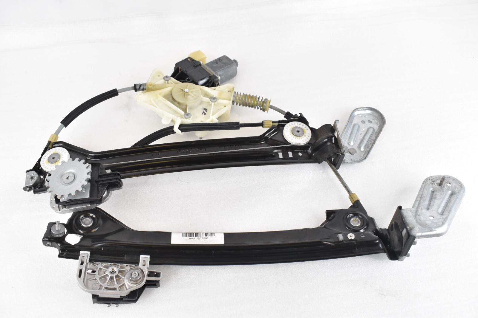 2014-2019 MASERATI GHIBLI REAR PASSENGER RIGHT DOOR WINDOW REGULATOR MOTOR OEM