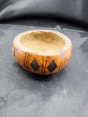 Hand Decorated/Painted IPU or Hawaiian Gourd Bowl w/Aztec Designs