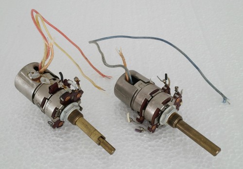 Fisher 680T Chassis Part : Volume and Balance Potentiometers