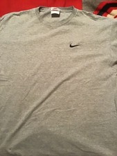 Vintage Nike Made in USA Made T-Shirt Size L Gray Embroidered Black Swoosh