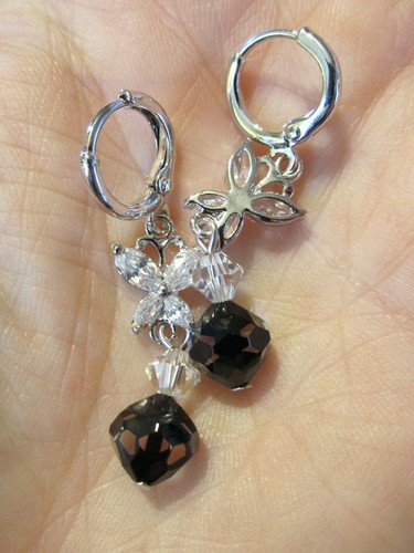 Swarovski Crystal Butterfly Earrings - Made w/ Swarovski - Picture 6 of 8